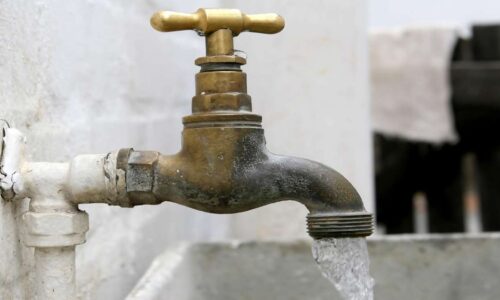 Cuáles son los descuentos en el pago del agua para personas vulnerables